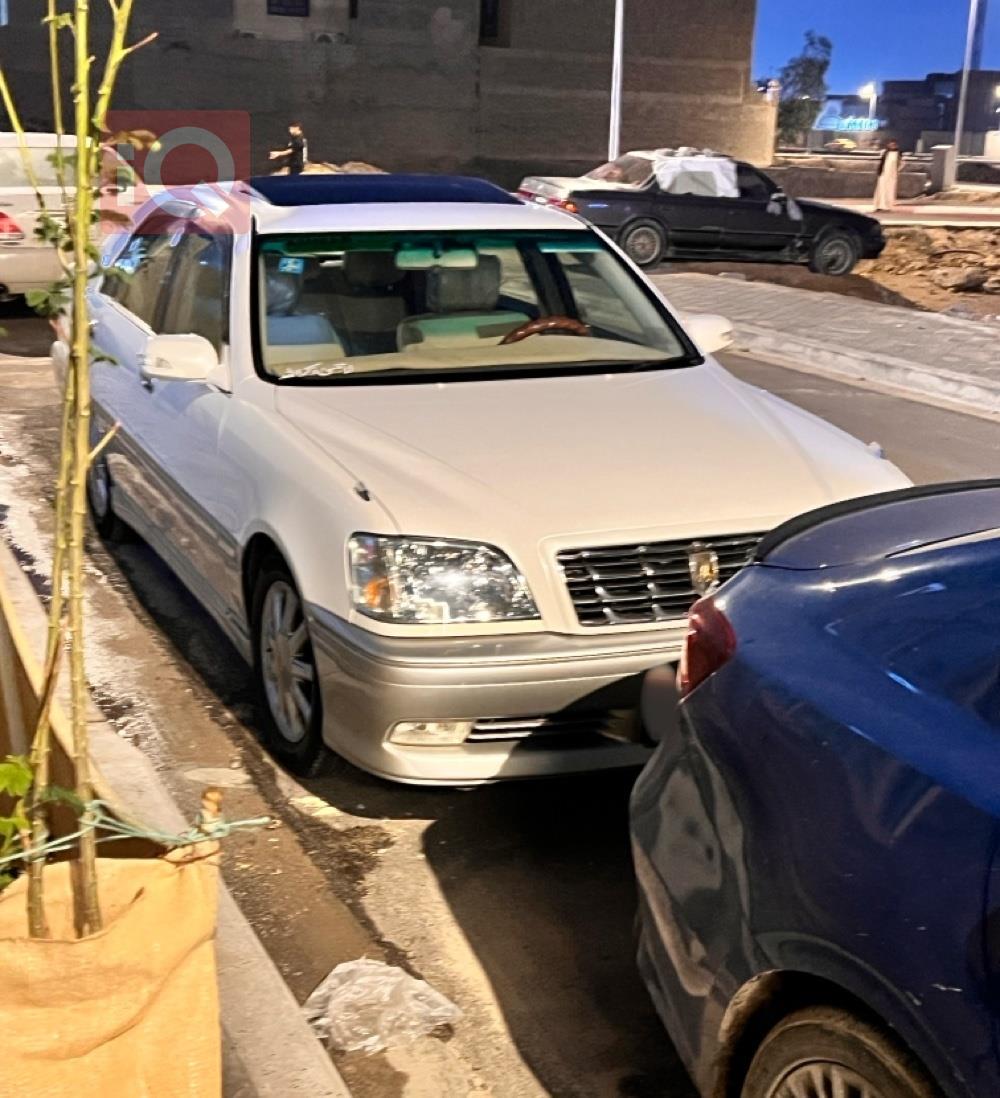 تۆیۆتا کراون